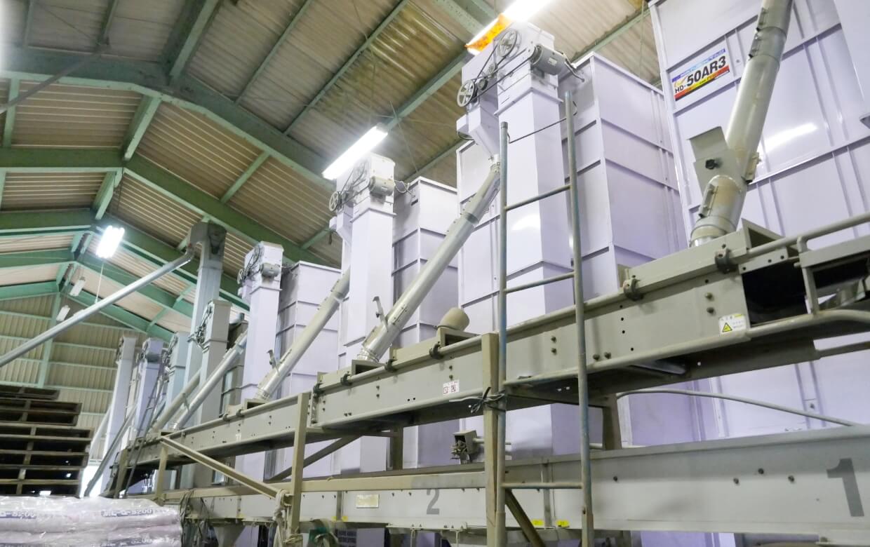 大型の乾燥機で品質管理を徹底。